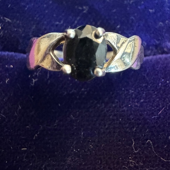 💜 Vintage 925 Sterling Black Gemstone Ring w/ Original Hudson's Bay Company Box - Picture 3 of 7